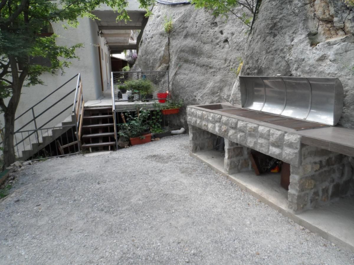 Апартаменты Pataki Guesthouse Петровац-32